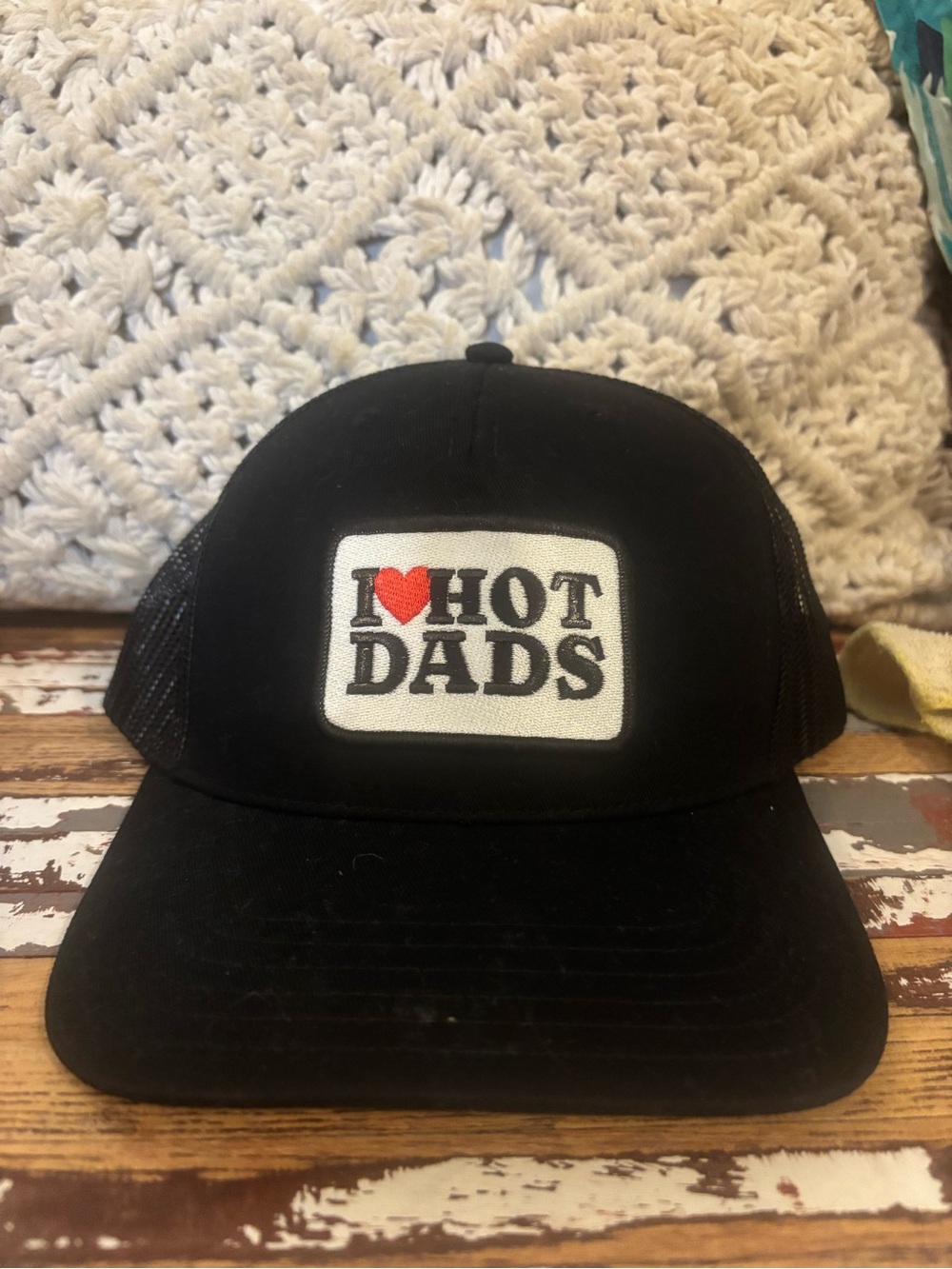 Black 'I ♥ Hot Dads' Trucker Cap